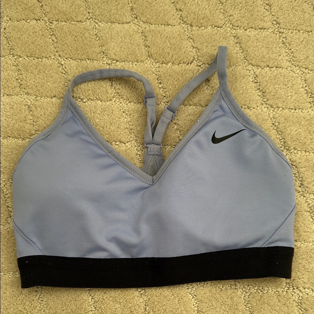 Nike sports bra size S padded lilac